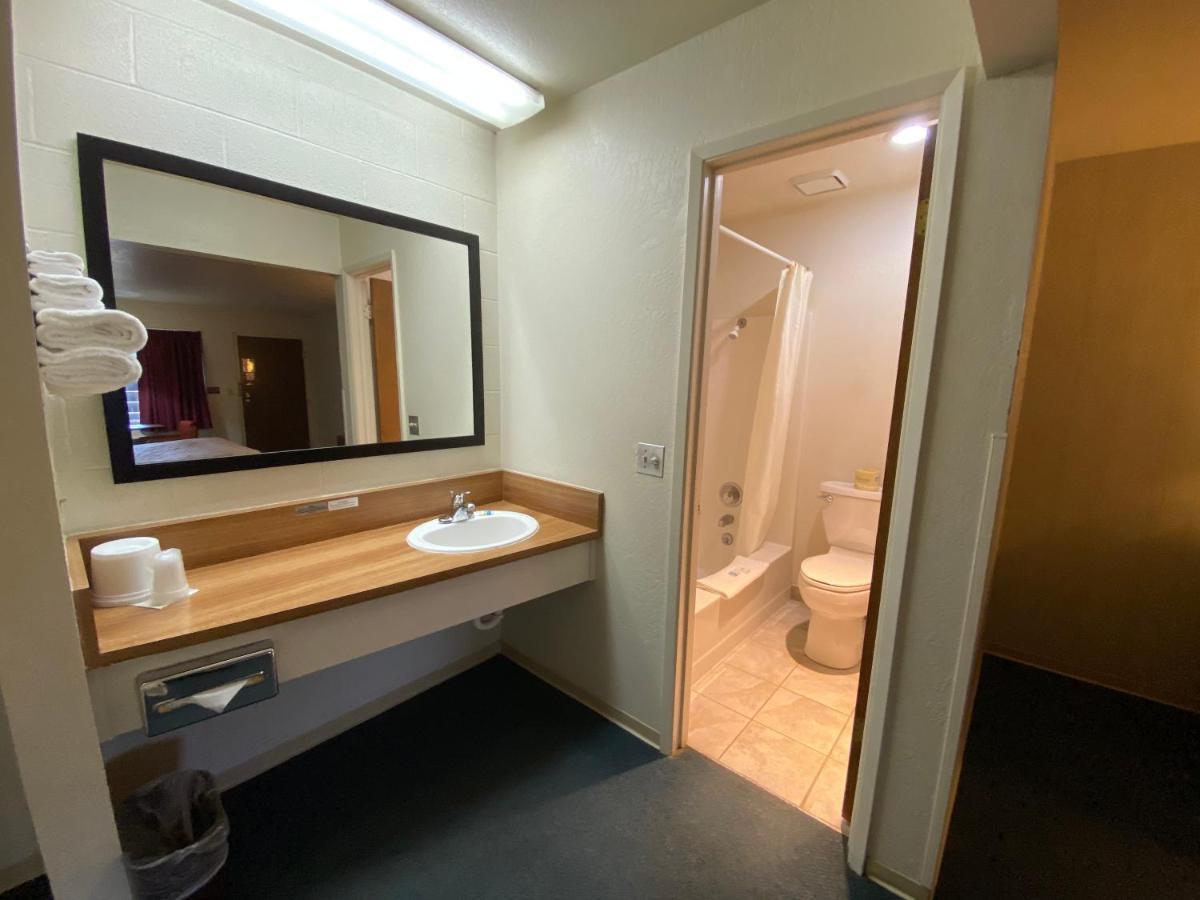 Orland Inn Екстериор снимка